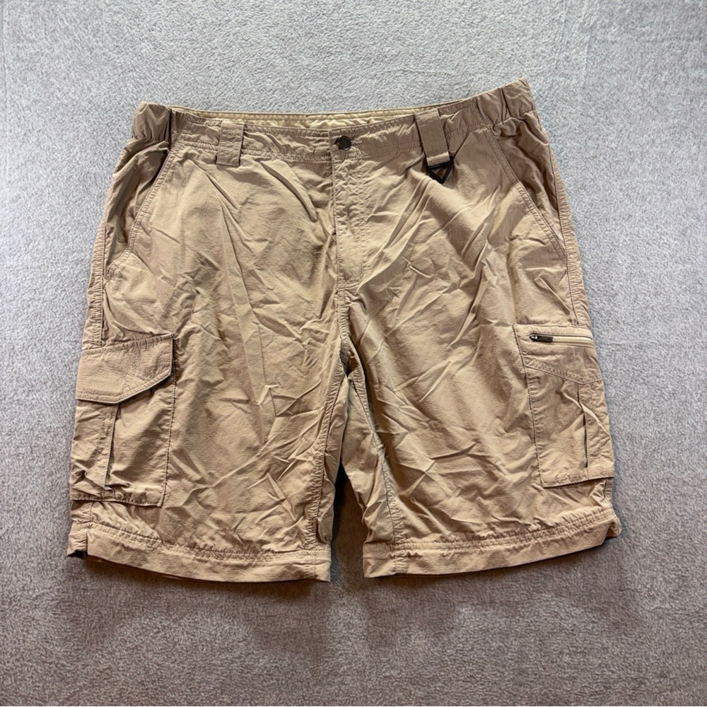 Columbia PFG Mens size 38 Khaki Shorts